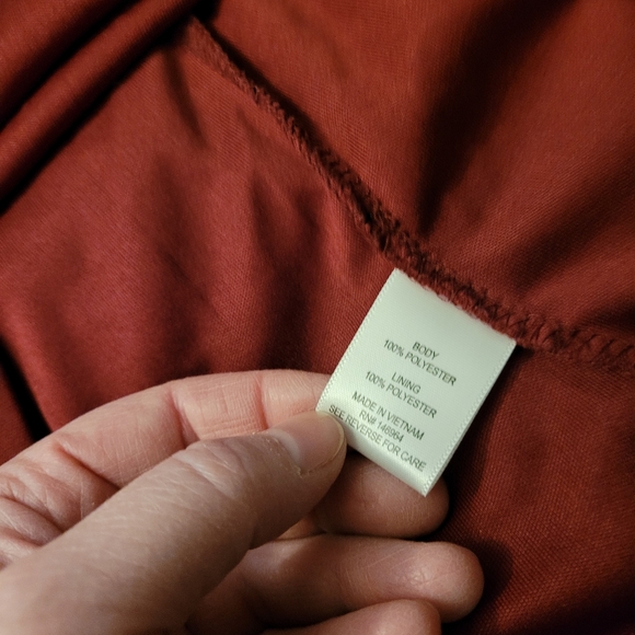 Dress to Impress - Picture 4 of 5